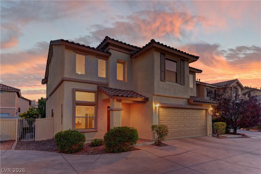 10532 Pena Blanca Court, Las Vegas, NV 89183 — photo 2