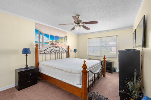 109 Lakes End Drive D, Fort Pierce, FL 34982