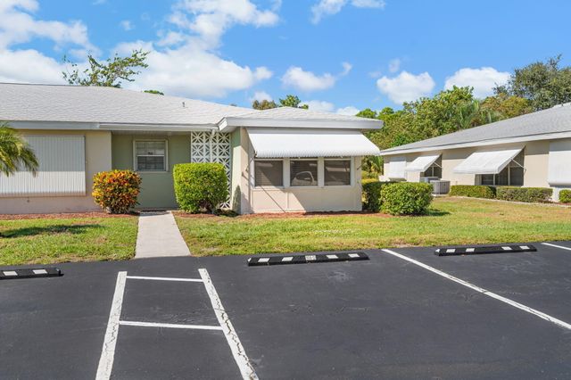 109 Lakes End Drive D, Fort Pierce, FL 34982
