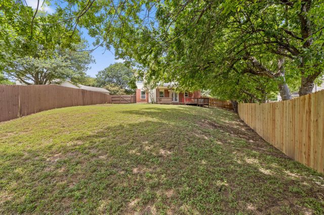 909 Rocking Spur CV, Pflugerville, TX 78660