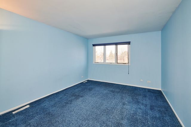 3035 RENNES Court, Northbrook, IL 60062