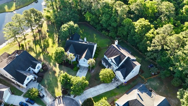 2629 Coral Vine Court, Mount Pleasant, SC 29464
