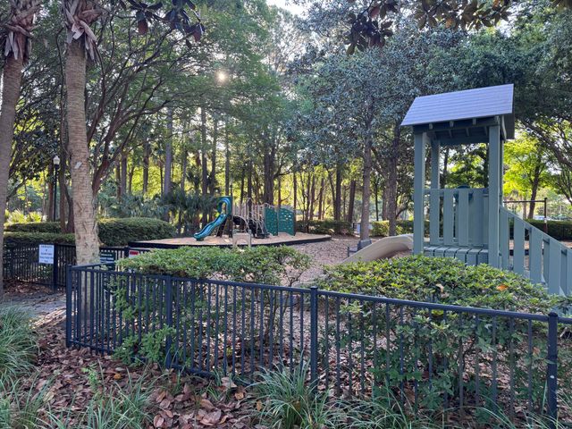 2629 Coral Vine Court, Mount Pleasant, SC 29464