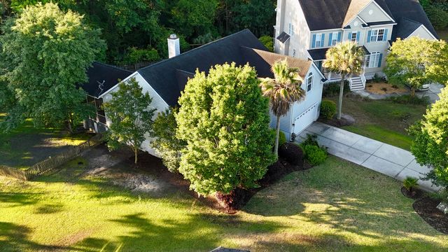 2629 Coral Vine Court, Mount Pleasant, SC 29464