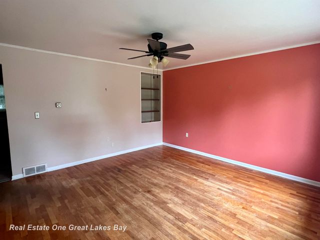 1309 Leo Street, Saginaw, MI 48638