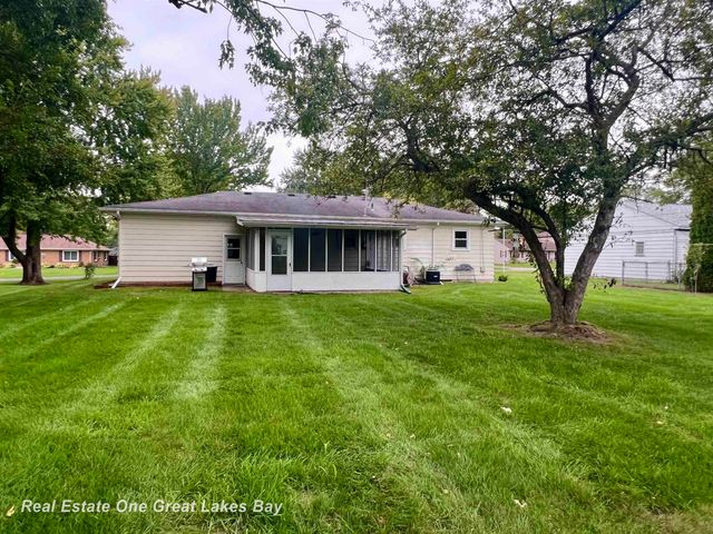 1309 Leo Street, Saginaw, MI 48638