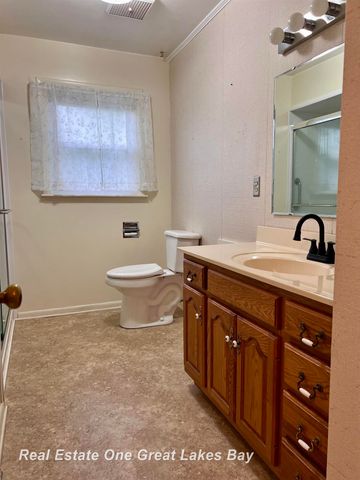 1309 Leo Street, Saginaw, MI 48638