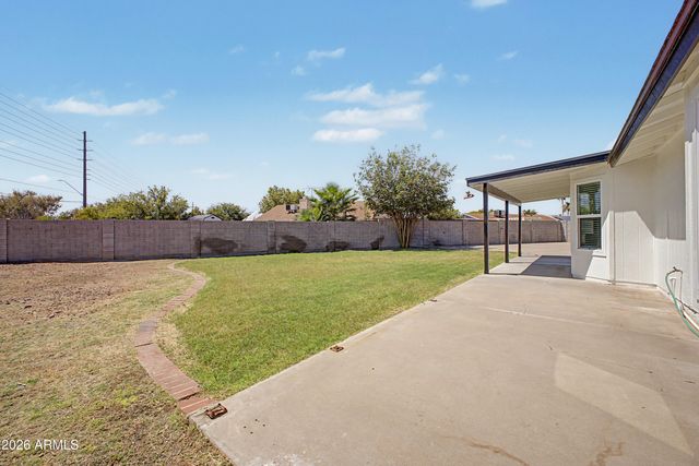 3141 E CHARLESTON Avenue, Phoenix, AZ 85032