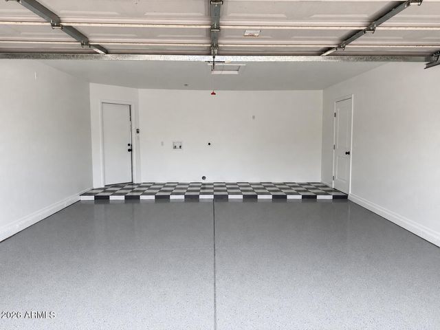 3141 E CHARLESTON Avenue, Phoenix, AZ 85032