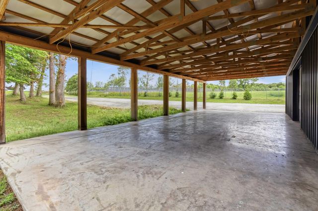 106 Airport Road, Jamestown, KY 42629