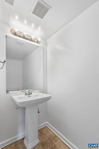 959 RIVES ST, Charlottesville, VA 22902