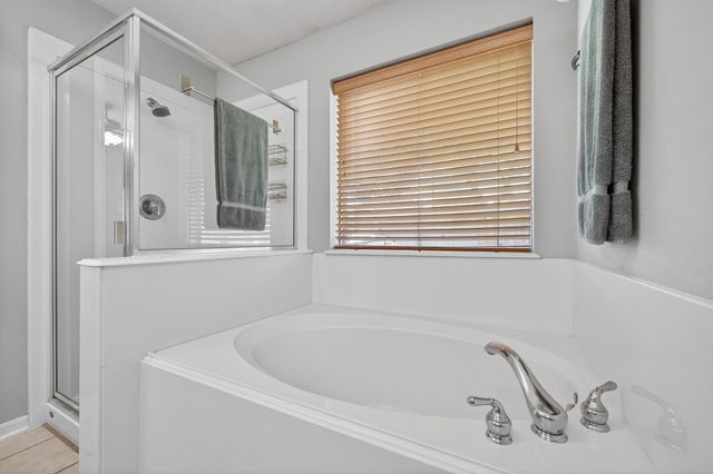 923 N Wellsford Drive, Pearland, TX 77584