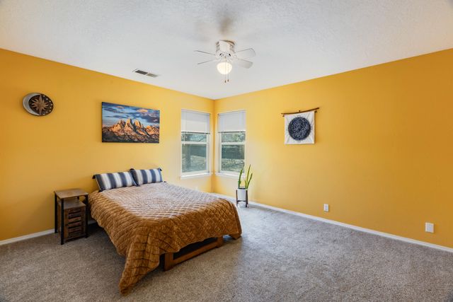 5941 Miller Road NE, Rio Rancho, NM 87144