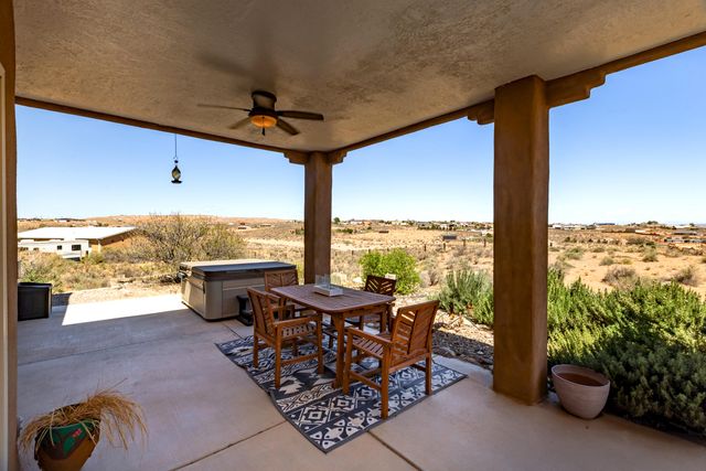 5941 Miller Road NE, Rio Rancho, NM 87144