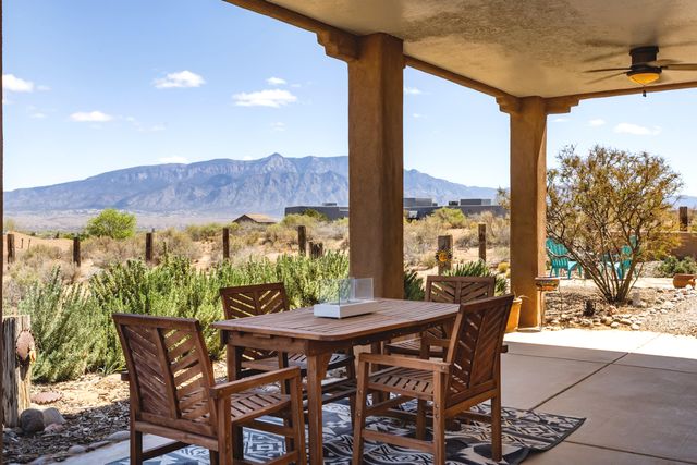 5941 Miller Road NE, Rio Rancho, NM 87144