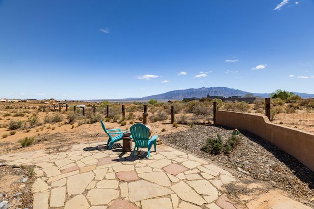 5941 Miller Road NE, Rio Rancho, NM 87144