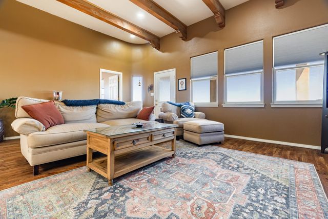 5941 Miller Road NE, Rio Rancho, NM 87144