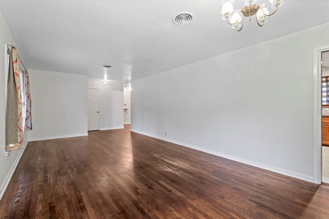 810 Linwood Drive, Denton, TX 76209