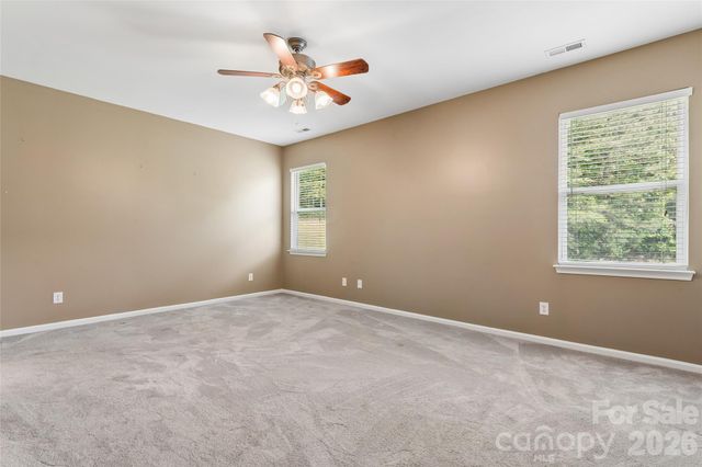 222 Flanders Drive, Mooresville, NC 28117