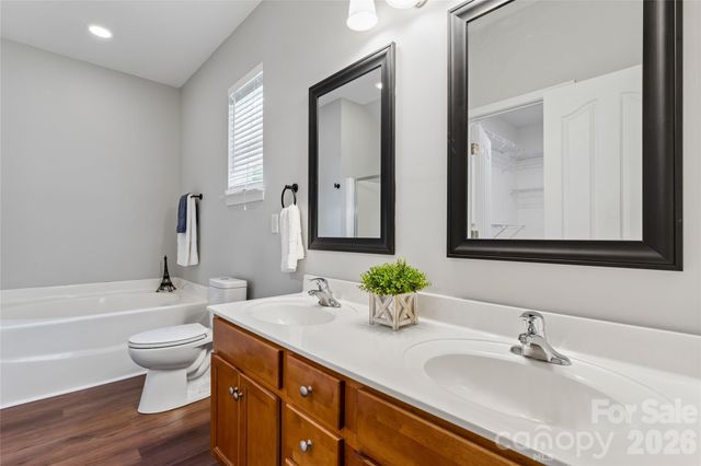 222 Flanders Drive, Mooresville, NC 28117