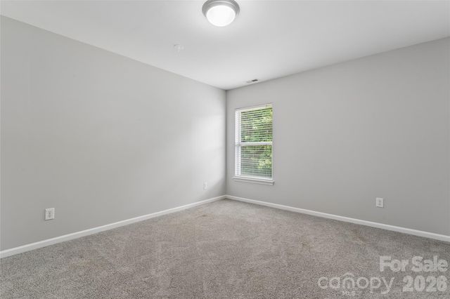222 Flanders Drive, Mooresville, NC 28117