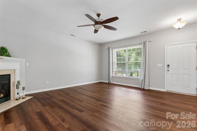 222 Flanders Drive, Mooresville, NC 28117