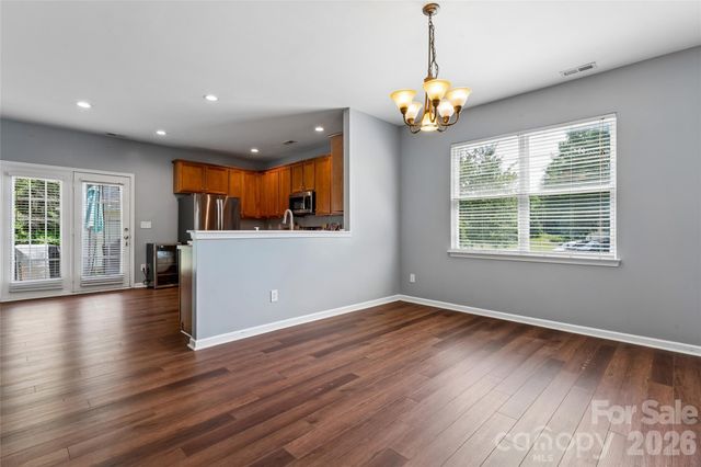 222 Flanders Drive, Mooresville, NC 28117
