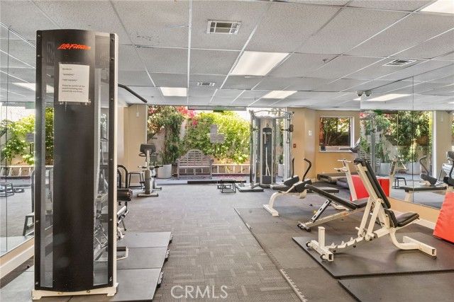 620 S Gramercy Place 412, Los Angeles, CA 90005