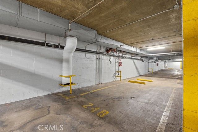 620 S Gramercy Place 412, Los Angeles, CA 90005