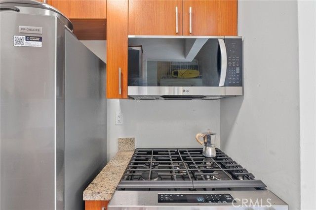 620 S Gramercy Place 412, Los Angeles, CA 90005