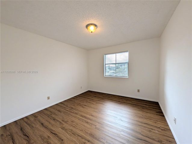 15067 SW 103rd Ter 14205, Miami, FL 33196