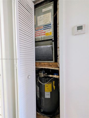 15067 SW 103rd Ter 14205, Miami, FL 33196