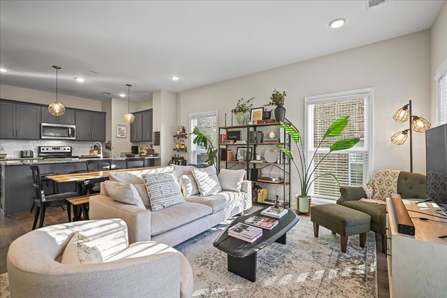 342 Lakeside Park Dr Unit A, Hendersonville, TN 37075