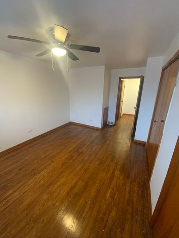 9620 S Halsted Street B, Chicago, IL 60628