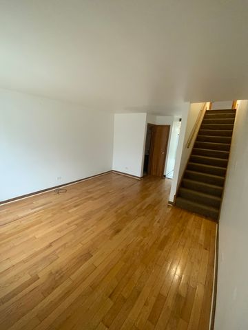 9620 S Halsted Street B, Chicago, IL 60628