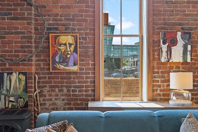 141 Norfolk AVE, Roanoke, VA 24011