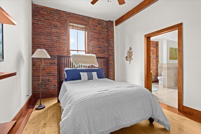 141 Norfolk AVE, Roanoke, VA 24011