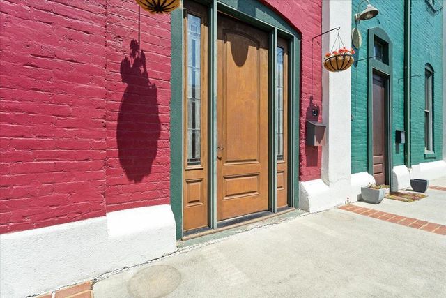 141 Norfolk AVE, Roanoke, VA 24011