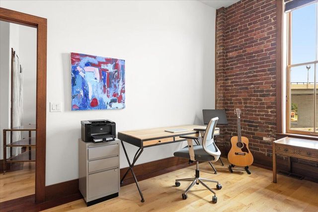 141 Norfolk AVE, Roanoke, VA 24011