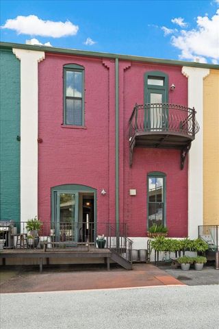 141 Norfolk AVE, Roanoke, VA 24011