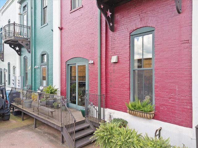 141 Norfolk AVE, Roanoke, VA 24011