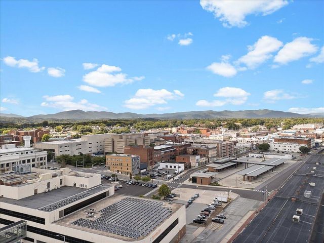 141 Norfolk AVE, Roanoke, VA 24011