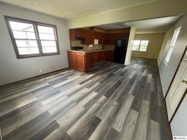 7623 S 42nd Street, Bellevue, NE 68147