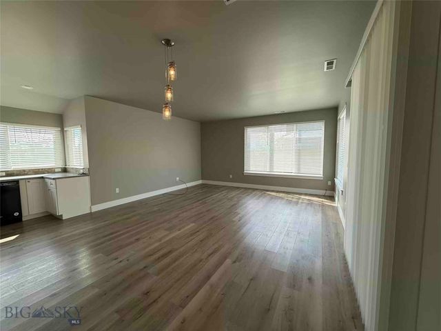 5502 Snowbrite Street, Bozeman, MT 59718