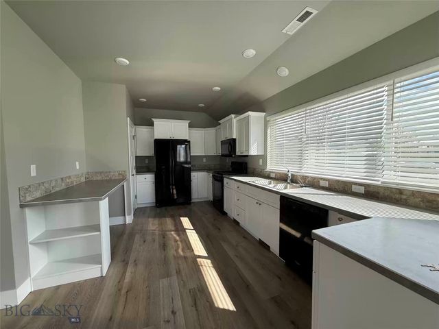 5502 Snowbrite Street, Bozeman, MT 59718