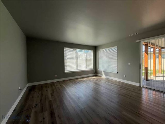 5502 Snowbrite Street, Bozeman, MT 59718