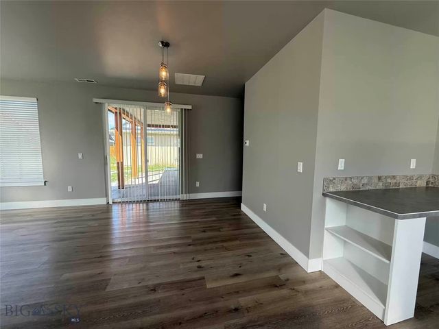 5502 Snowbrite Street, Bozeman, MT 59718