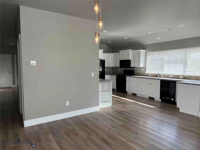 5502 Snowbrite Street, Bozeman, MT 59718