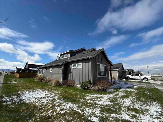 5502 Snowbrite Street, Bozeman, MT 59718