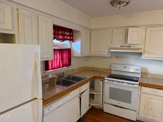 3716 Dusty Lane, Raleigh, NC 27604